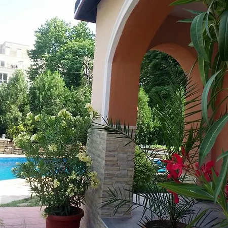 فندق Byala Perla Family 2*