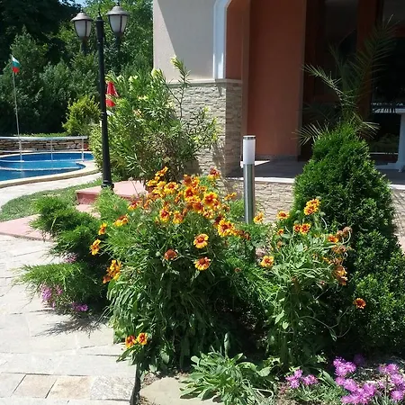 Byala Perla Family بايالا