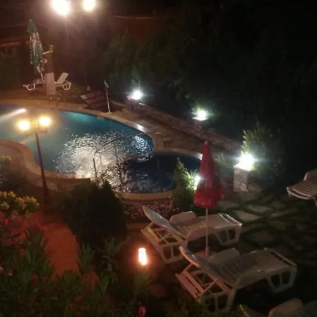 فندق Byala Perla Family 2*