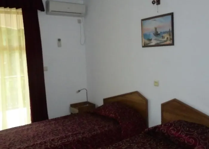 Byala Perla Family Hotel 2*